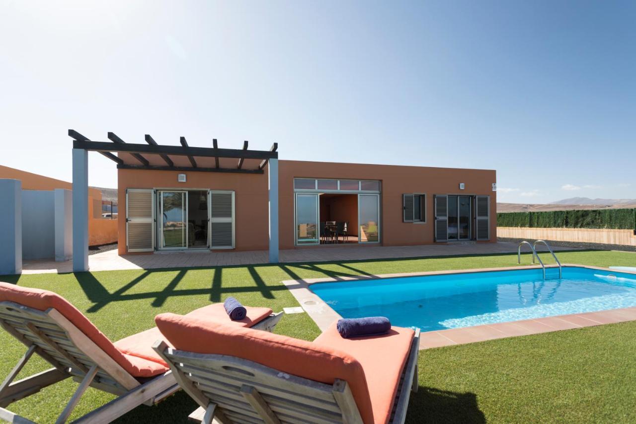 Villas Caleta & Golf Villa *